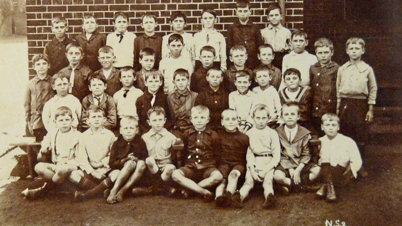 Toowoomba North State School class, from 1916.