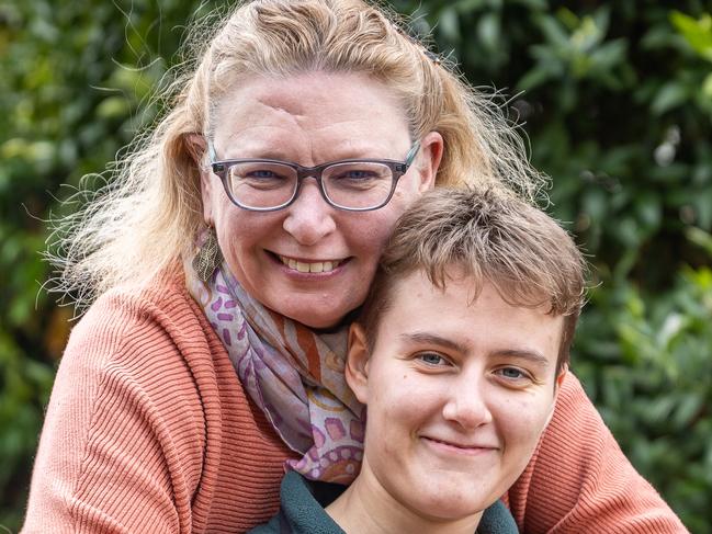 Kylie O'Connor and daughter Em O'Connor, 17, at their home in Carnegie. A third of accidents that end up requiring hospitalisation are happening at home. Em called triple0 after her mother fell out of bed an injured herself. Picture: Jake Nowakowski