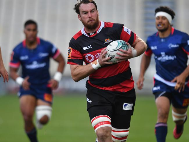 McDuling playing for Canterbury in the Mitre 10 Cup.