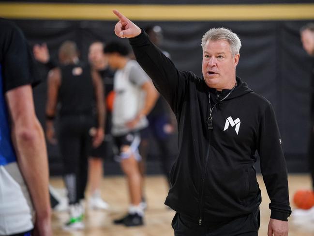 Melbourne United coach Dean Vickerman calls the shots. Picture: Melbourne United Media