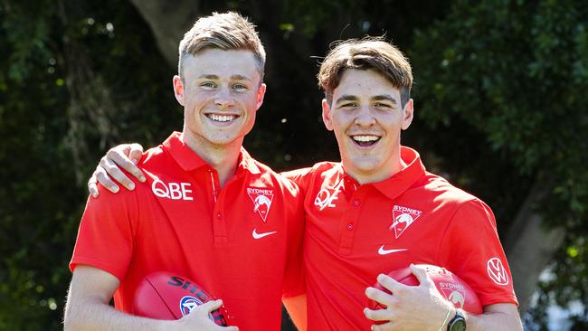 SYDNEY, AUSTRALIA - DECEMBER 10: Braeden Campbell (L) of the Swans and Errol Gulden of the Swans pose for a photo during a media opportunity following the 2020 AFL Draft at Lakeside Oval  on December 10, 2020 in Sydney, Australia. (Photo by Jenny Evans/Getty Images)