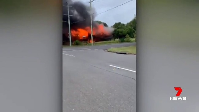 Bayside house destroyed in fire (7 News)