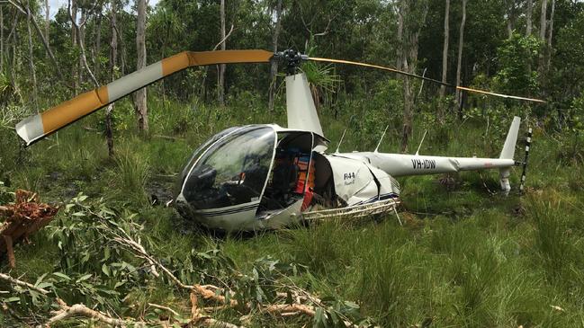 Graphics and pictures from the ATSB report into the chopper crash piloted by Sebastian Robinson where Outback Wrangler star Chris "Willow" Wilson died.