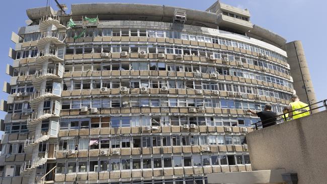 A building in Tel Aviv that was damaged from a Houthi drone strike. Picture: Getty Images.