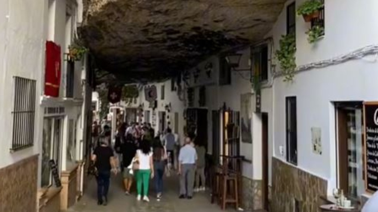 Inside the ‘unusual’ Spanish city Setenil where locals live under a rock.