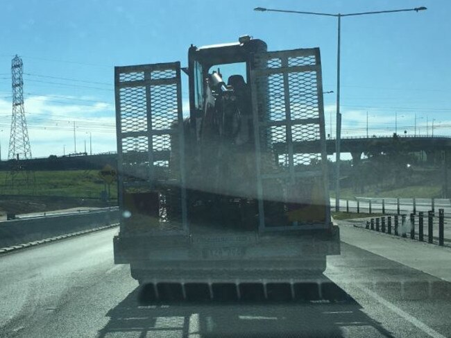 Police would like to speak to the driver of this truck for more information. Picture: Victoria Police.