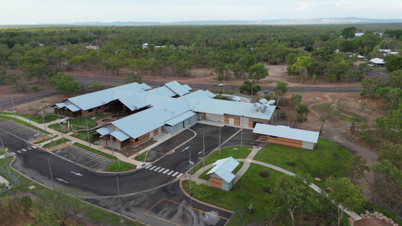 The new health centre is located at 7 Tasman Crescent, Jabiru and can be contacted on 08 8979 9900.