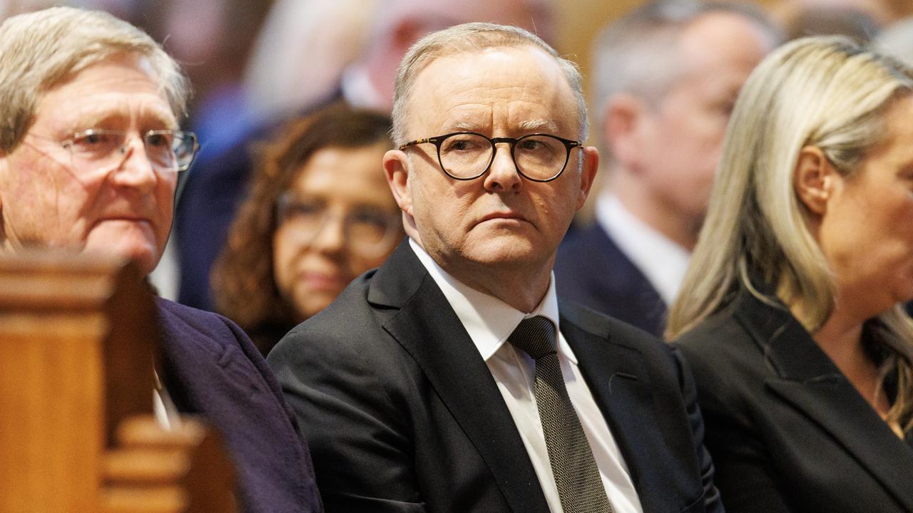 Former Labor Leader Simon Crean Farewelled In State Funeral At St Pauls Cathedral Au 0446