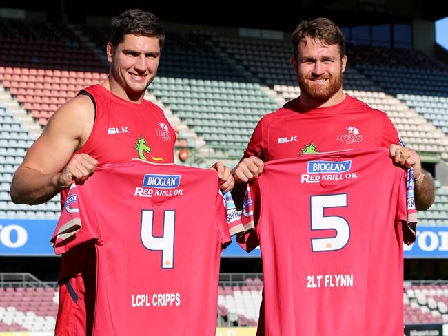 Rob Simmons (left) with former teammate James Horwill.