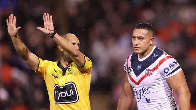 The controversial Siosiua Taukeiaho sin bin allowed the Panthers to steal the momentum and dominate the Roosters. Picture: Getty Images.