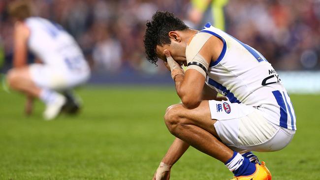 North Melbourne throws away another lead.