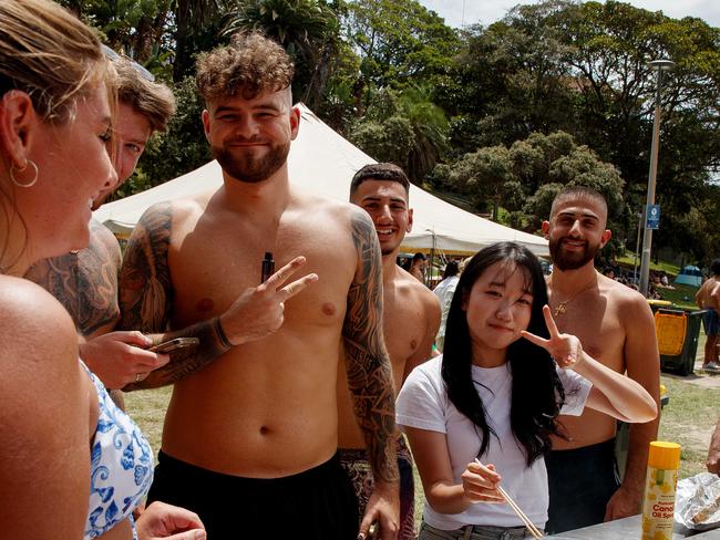 SYDNEY, AUSTRALIA - NewsWire Photos JANUARY 26, 2024: People enjoy Australia Day at Bronte beach. Picture: NCA NewsWire / Nikki Short