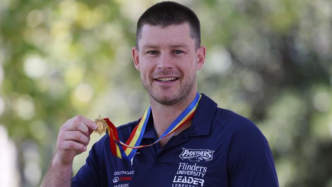 Bryce Gibbs holding his 2021 Magarey Medal. Picture: SANFL Image/David Mariuz