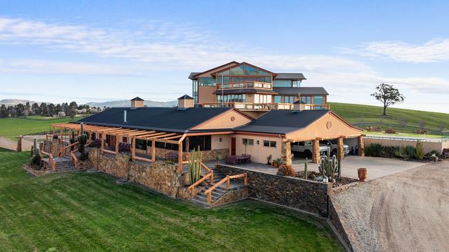 The centrepiece of Shadow Creek is the multi-level Arizona-style house.