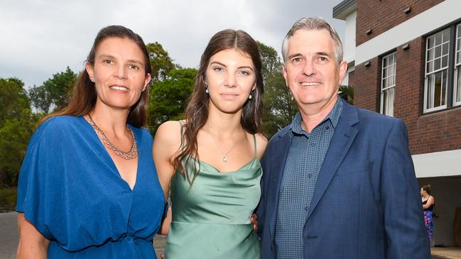 St John's College Woodlawn class of 2022: Eva Crotty with her parents Amy and Wayne. Picture: Cath Piltz