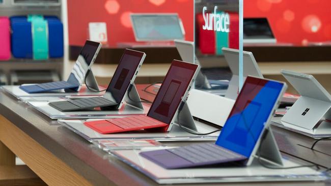 While having untethered products seems like a dangerous move, Microsoft has said the risks are outweighed by the ability to give customers an authentic experience with its products.