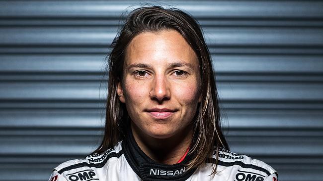 Simona De Silvestro has weighed in on the female-driver debate