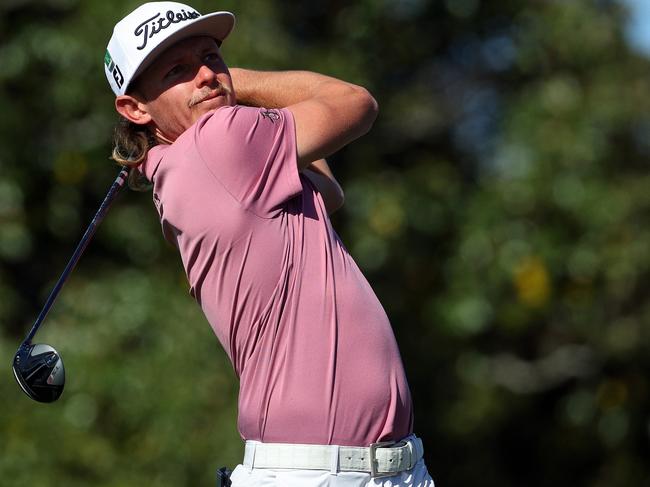 AUGUSTA, GEORGIA - APRIL 10: Cameron Smith of Australia plays his shot from the 10th tee during the final round of the Masters at Augusta National Golf Club on April 10, 2022 in Augusta, Georgia. (Photo by Andrew Redington/Getty Images)