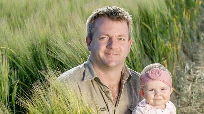 CROPS: Barley Banquet at RupanyupPICTURED: Barley Banquet at Rupanyup Ash Teasdale and 8 month old daughter June, mowing at the location of the banquet.Picture: Zoe Phillips