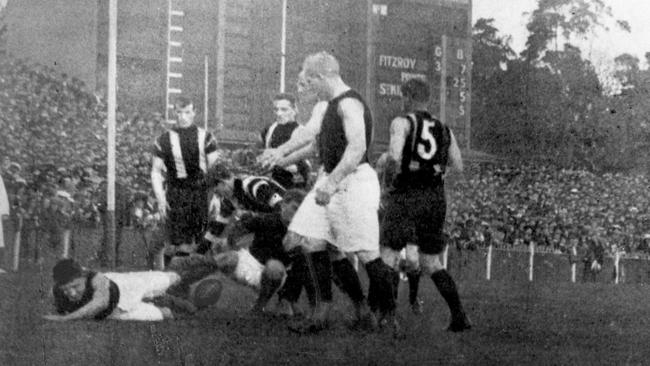 1913. Fitzroy defeated St Kilda in the VFL grand final/ It was the Saints’ first grand final appearance. Picture: HWT