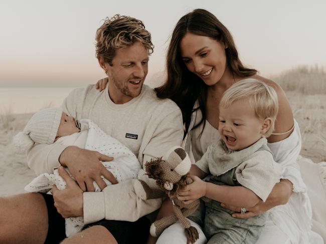 MUST CREDIT . Rory and Belinda Sloane with their children Sonny and Bodhi . Picture: Penny Viney photography