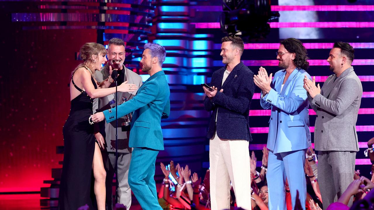 Justin Timberlake, Megan Thee Stallion Put VMA Fight Rumors To Rest –