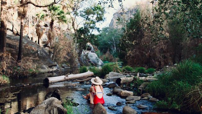 Phoebe Lee of Little Grey Box travel blog and YouTube channel in Queensland’s Capricornia region.