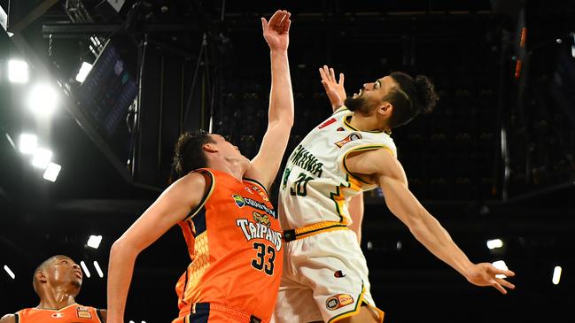 Sam McDaniel of the Jackjumpers and Stephen Zimmerman of the Taipans compete for the ball during the NBL Blitz match between Cairns Taipans and Tasmania Jackjumpers at MyState Bank Arena. (Photo by Steve Bell/Getty Images)