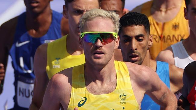 PARIS, FRANCE - AUGUST 02: (L-r) Oliver Hoare of Team Australia, Brian Komen of Team Kenya and Narve Gilje Nordas of Team Norway lead the group during the Men's 1500m Round 1 on day seven of the Olympic Games Paris 2024 at Stade de France on August 02, 2024 in Paris, France. (Photo by Steph Chambers/Getty Images)