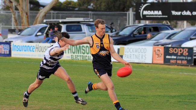 Josh Mellington kicked big bags of goals at every club he played for including Echuca United.