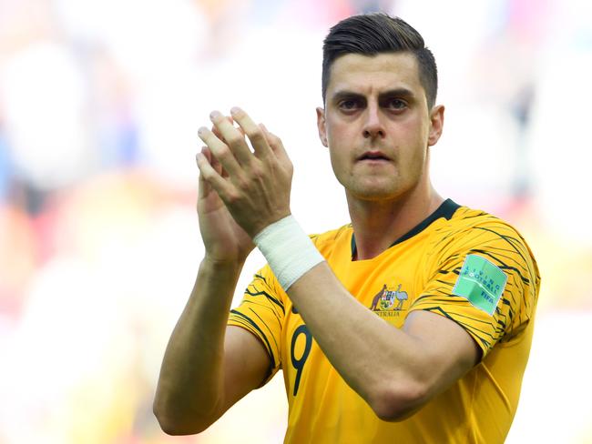 Australia's forward Tomi Juric applauds their fans after being defeated by France at the end of the Russia 2018 World Cup Group C football match between France and Australia at the Kazan Arena in Kazan on June 16, 2018. / AFP PHOTO / SAEED KHAN / RESTRICTED TO EDITORIAL USE - NO MOBILE PUSH ALERTS/DOWNLOADS