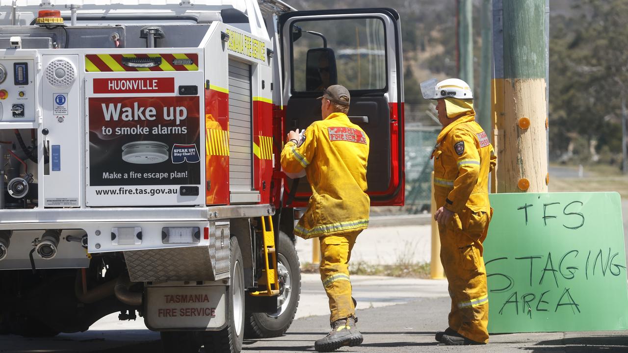 Huonville brigade arrive at Swansea Fire Station. Dolphin Sands bushfire. Picture: Nikki Davis-Jones