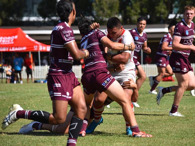 Jacob Halangahu charges at the line. Picture: Sean Teuma/NewsLocal