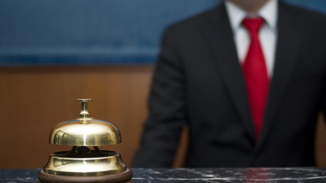 There are specific things hotel staff look out for.