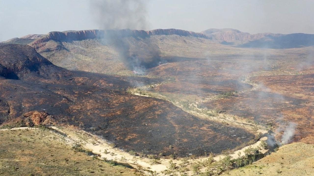 Bushfire Closes And Larapinta Trail Until End Of March | Daily Telegraph