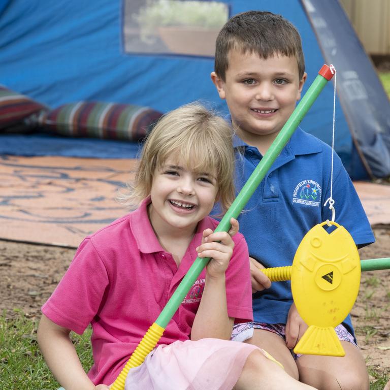 Olivia Strahley and Harry Webb. Highfields &amp; District Kindergarten. Tuesday, December 7, 2021. Picture: Nev Madsen.