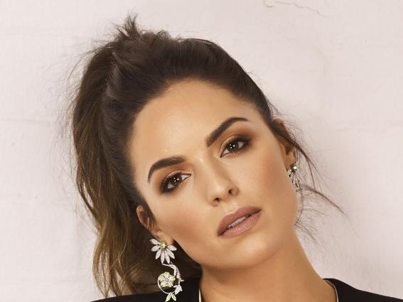 ***STRICTLY EMBARGOED FOR SUN INSIDER COVER USE OCTOBER 13 2019***Olympia Valance stars in Ten's drama series, Playing For Keeps. Picture: Supplied.