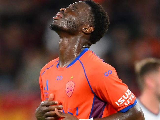 BRISBANE, AUSTRALIA - JANUARY 03: Hosine Bility of the Roar reacts after receiving a red card during the round 12 A-League Men match between Brisbane Roar and Central Coast Mariners at Suncorp Stadium, on January 03, 2025, in Brisbane, Australia. (Photo by Matt Roberts/Getty Images)