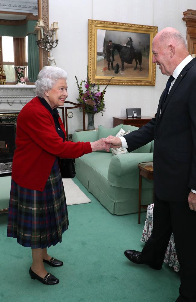 Britain's Queen Elizabeth II speaks with General Sir Peter Cosgrove, the Governor-General of Australia. Picture: AFP