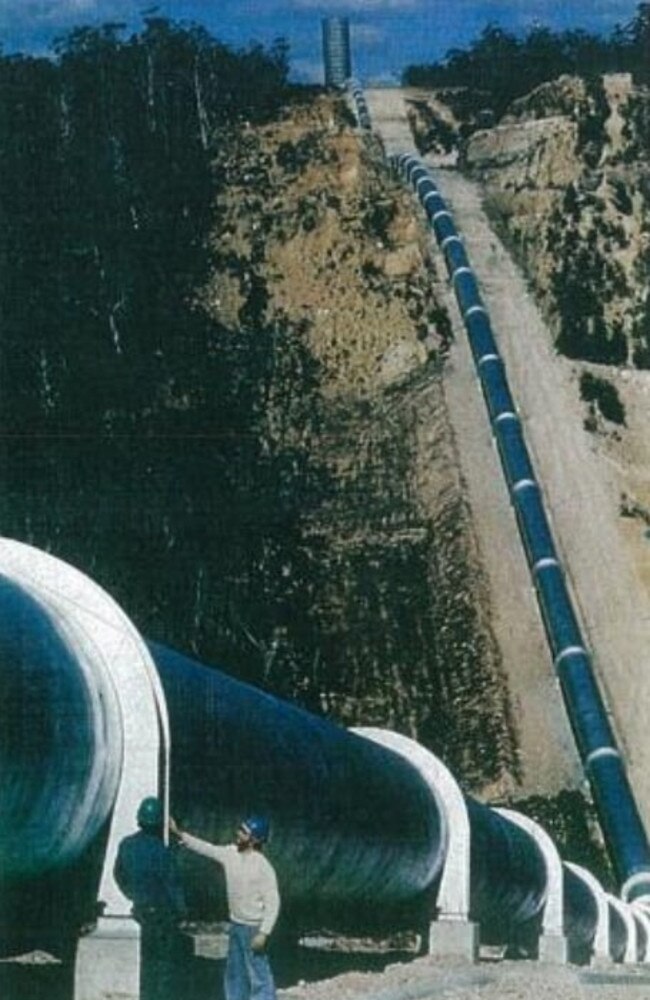 First operational in the mid-1970s, the Shoalhaven Pumped Hydro Scheme has long been a feature of Kangaroo Valley area, supplying both water and hydro-electric power to homes and businesses throughout Sydney and the state’s south coast. Picture: Origin Energy