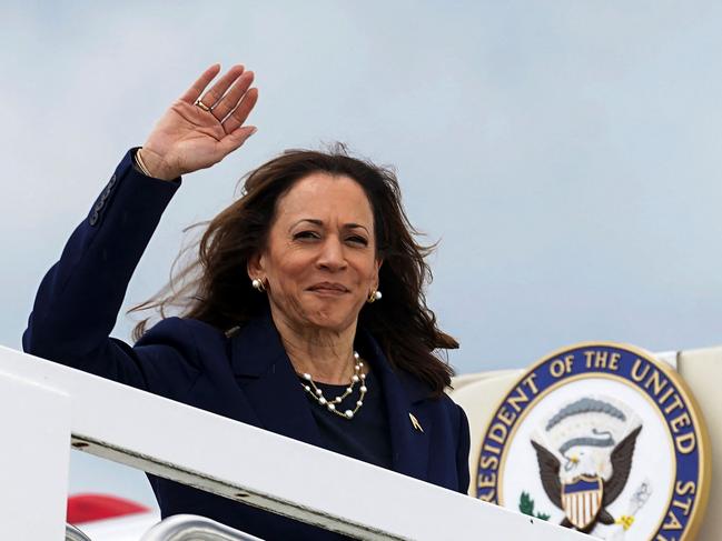 TOPSHOT - US Vice President and 2024 Democratic presidential candidate Kamala Harris boards Air Force Two as she departs for Houston, Texas, from Joint Base Andrews, Maryland, on July 31, 2024. (Photo by Kevin Lamarque / POOL / AFP)