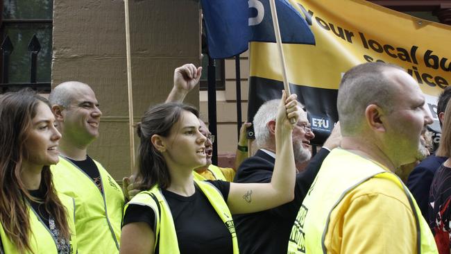 A petition opposing bus privatisation was delivered to NSW parliament on Thursday.