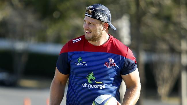 Wallaby prop James Slipper training with the Queensland Reds after returning from a torn achilles. (AAP/Josh Woning)