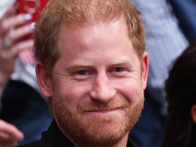 DUESSELDORF, GERMANY - SEPTEMBER 13: Prince Harry, Duke of Sussex attends the Wheelchair Basketball Finals between USA and France at Centre Court, Merkus Spiel-Arena during day four of the Invictus Games DÃÂ¼sseldorf 2023 on September 13, 2023 in Duesseldorf, Germany. (Photo by Chris Jackson/Getty Images for the Invictus Games Foundation)