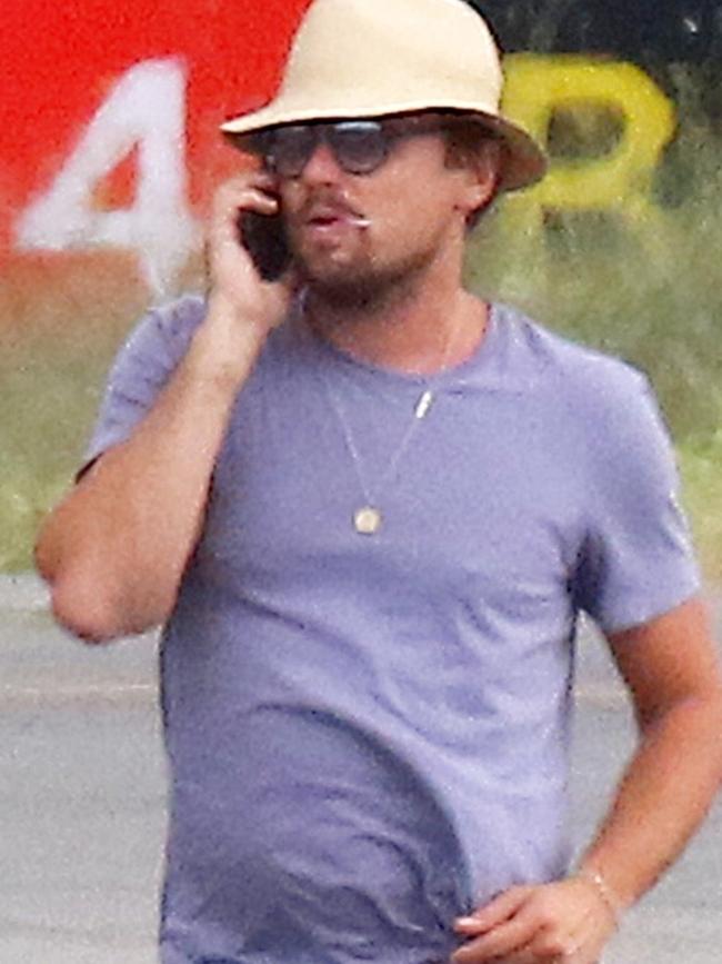 Leo looking gorgeous in a hat. Picture: Backgrid