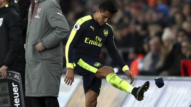 Arsenal's Alexis Sanchez shows his frustration.