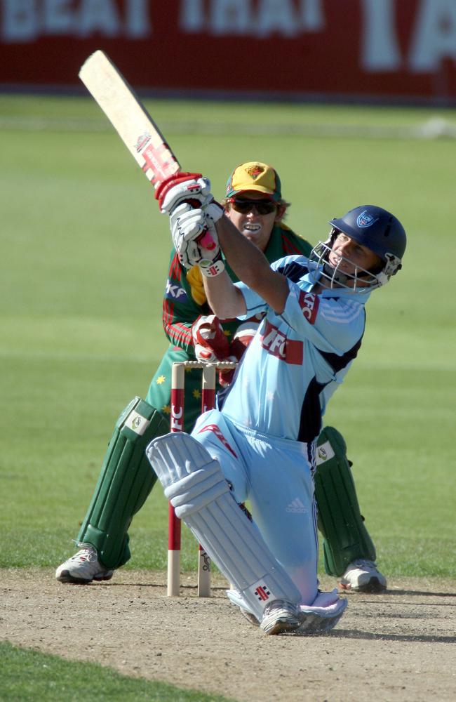 David Warner’s efforts against Tasmania put his name in lights.