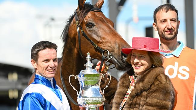 Tim Clark and Gai Waterhouse with Alligator Blood at the trophy presentation. Picture: Vince Caligiuri/Getty Images