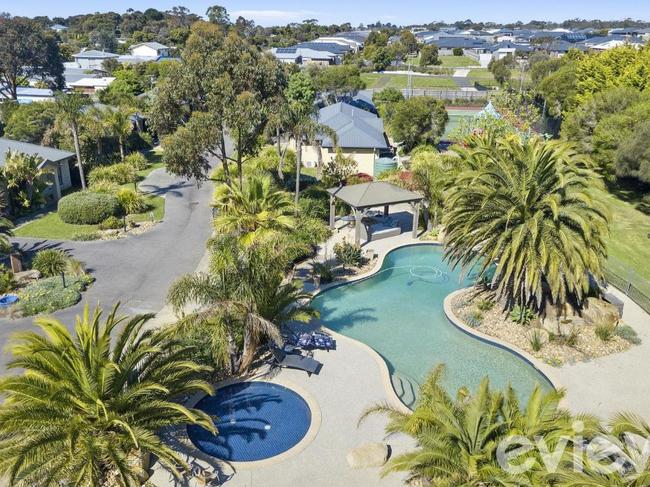 If youâve ever dreamed of owning a five star resort in an award winning tourist town this could be your chance.The intimate plot of villas is known as Island Cove Villas and is set over 10,000mq of âstunning gardensâ which has been âcleverly designed to impressâ.Â 