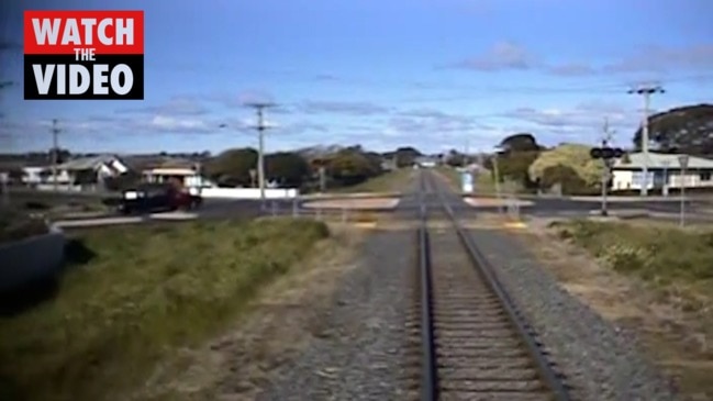 TasRail reveals close calls at level crossings